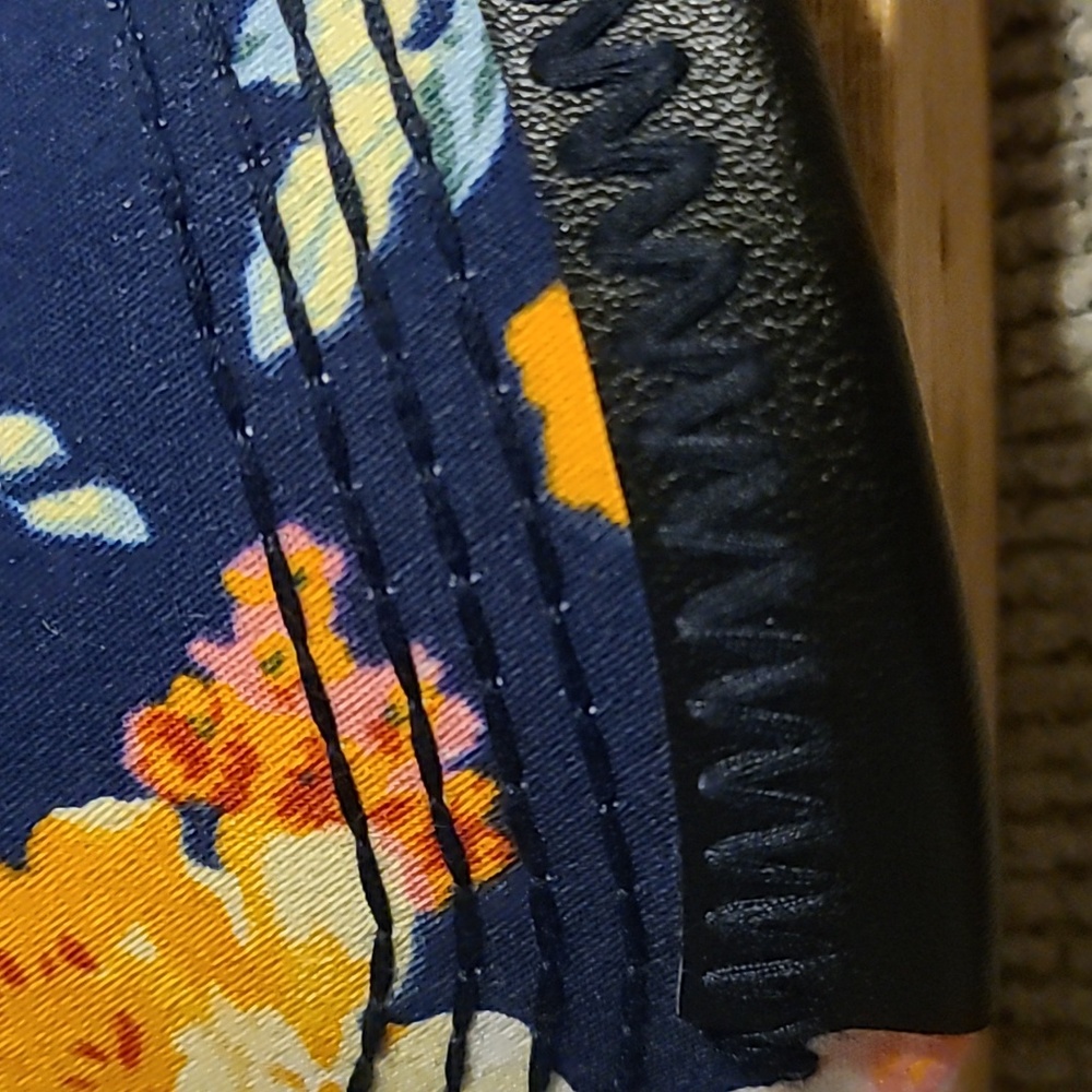 Robin Ruth Floral Cap - Picture 2 of 5